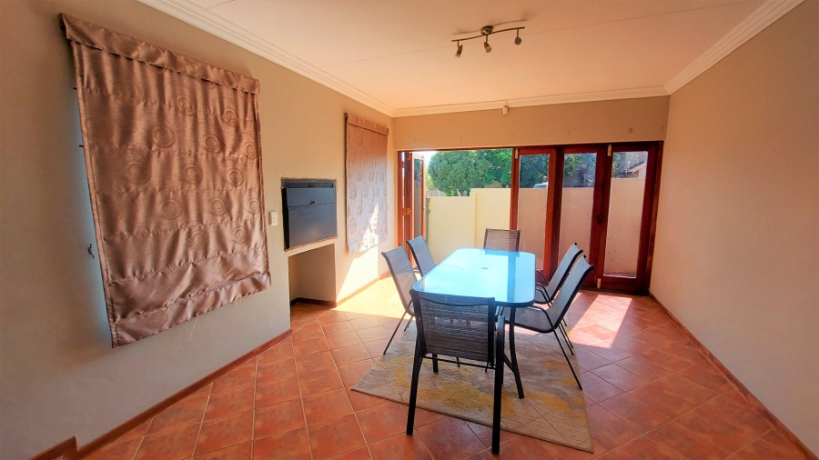 3 Bedroom Property for Sale in Melodie North West